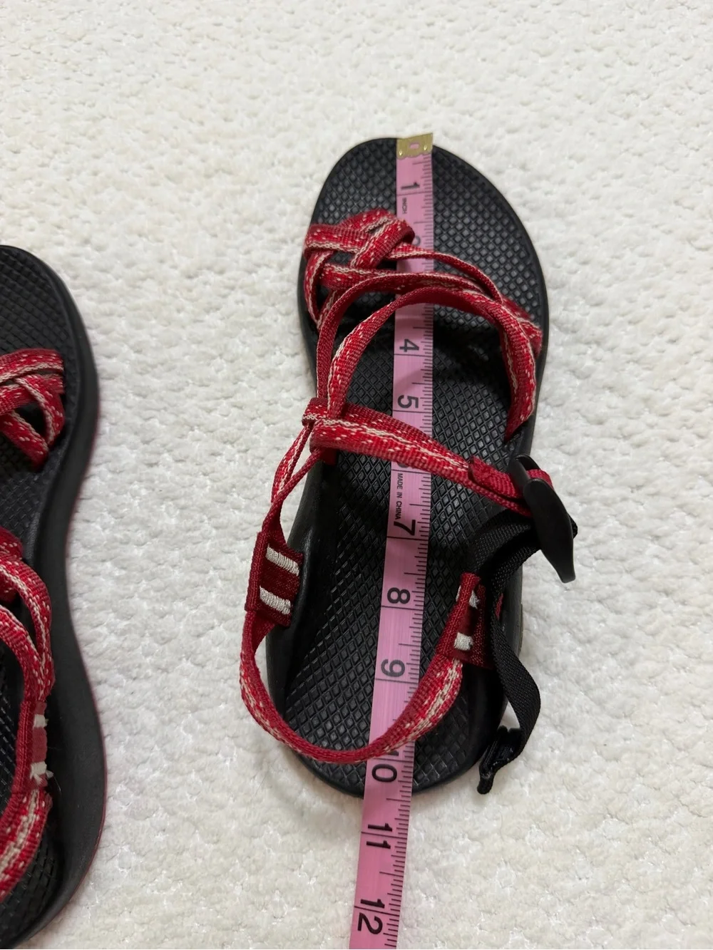 Chaco ZX/2 Red Classic Outdoor Sandals Hiking Summer Women’s Size 9